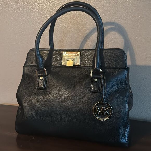 Michael Kors Black Classic Satchel - Picture 2 of 15